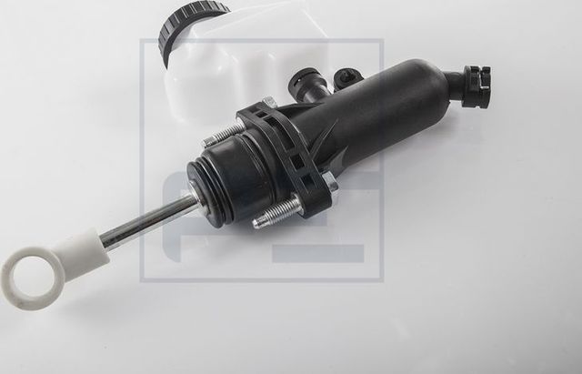 Цилиндр сцепления главный PE Automotive. Артикул 140.416-00A