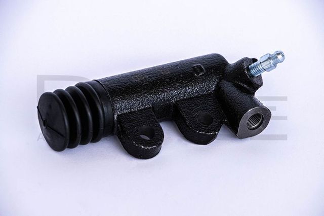 Цилиндр сцепления рабочий RED Line для Toyota Yaris Verso 1999-2005. Артикул 08TO020