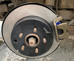 Тормозной диск LYNXauto задний для Infiniti QX50 I 2013-2017. Артикул BN-1116