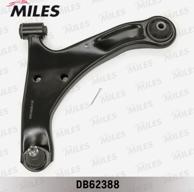 Поперечный рычаг Miles левый нижний для Suzuki Grand Vitara III 2005-2015. Артикул DB62388