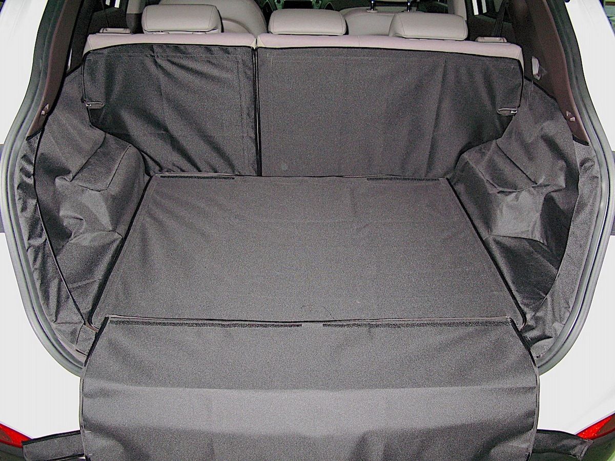 Защитный чехол AUTOSMSTUDIO "Maxi" в багажник автомобиля для Kia Ceed II универсал 2012-2018, серый. Артикул TP-K2SWIII-MAXI-GR