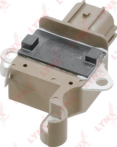 Реле-регулятор напряжения генератора LYNXauto. Артикул EA-92004