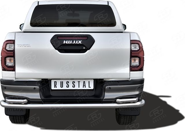 Защита RusStal заднего бампера d63 секции d42 уголки для Toyota Hilux VIII Black Onyx 2020-2026. Артикул THBOZ-003518