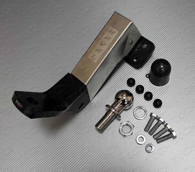 Фаркоп ТСС оцинкованный под американский квадрат для Haval H9 2017-2026 с накладкой с надписью Haval. Артикул TCU00143