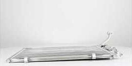 Радиатор кондиционера (конденсатор) BSG для Ford B-MAX 2012-2018. Артикул BSG 30-525-018