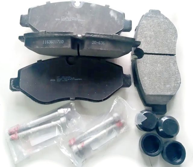 Тормозные колодки JP Group. Артикул 1163601710