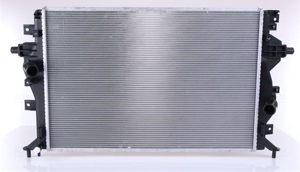 Радиатор охлаждения двигателя Nissens. Артикул 606607