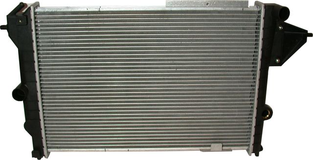 Радиатор охлаждения двигателя JP Group для Opel Vectra A 1988-1995. Артикул 1214201100