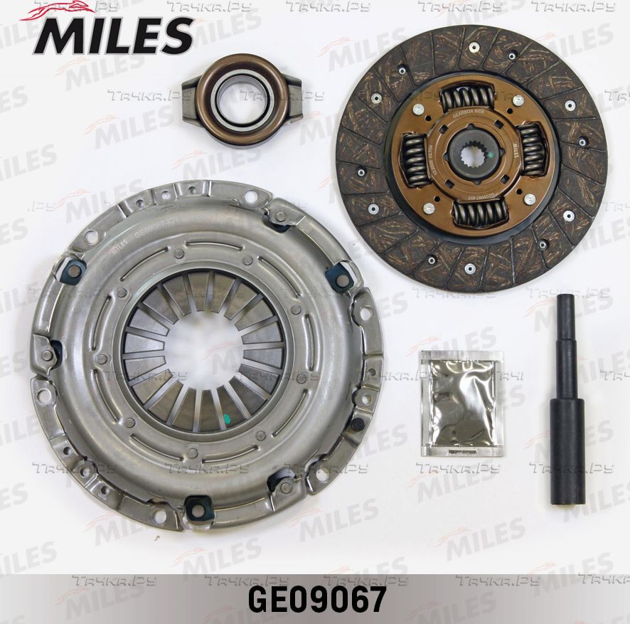 Сцепление (комплект) Miles для Nissan Primera P11 1996-2002. Артикул GE09067