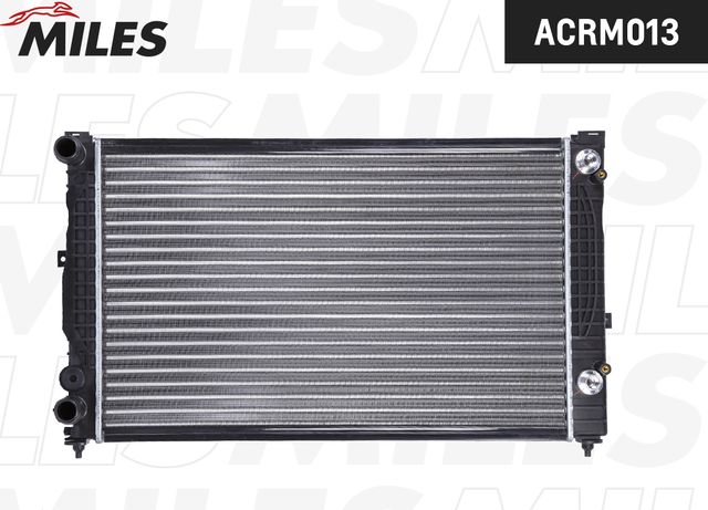 Радиатор охлаждения двигателя Miles для Audi A4 I (B5) 1994-2001. Артикул ACRM013