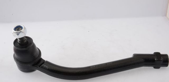 Наконечник рулевой тяги GMB правый для Hyundai Santa Fe II 2006-2012. Артикул 0710-0201