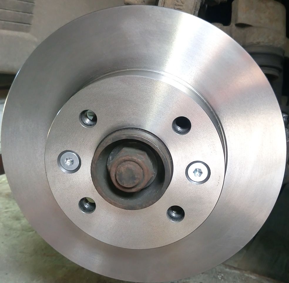 Тормозной диск Bosch. Артикул 0 986 478 105