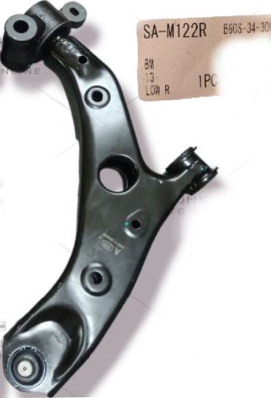 Поперечный рычаг 555 правый нижний для Mazda 3 III (BM) 2013-2018. Артикул SA-M122R