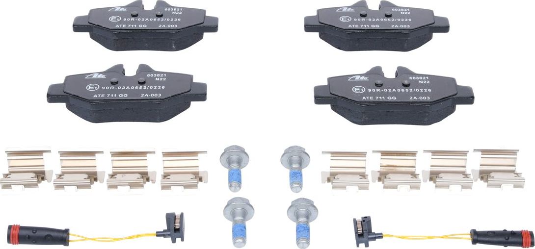 Тормозные колодки ATE. Артикул 13.0460-3821.2