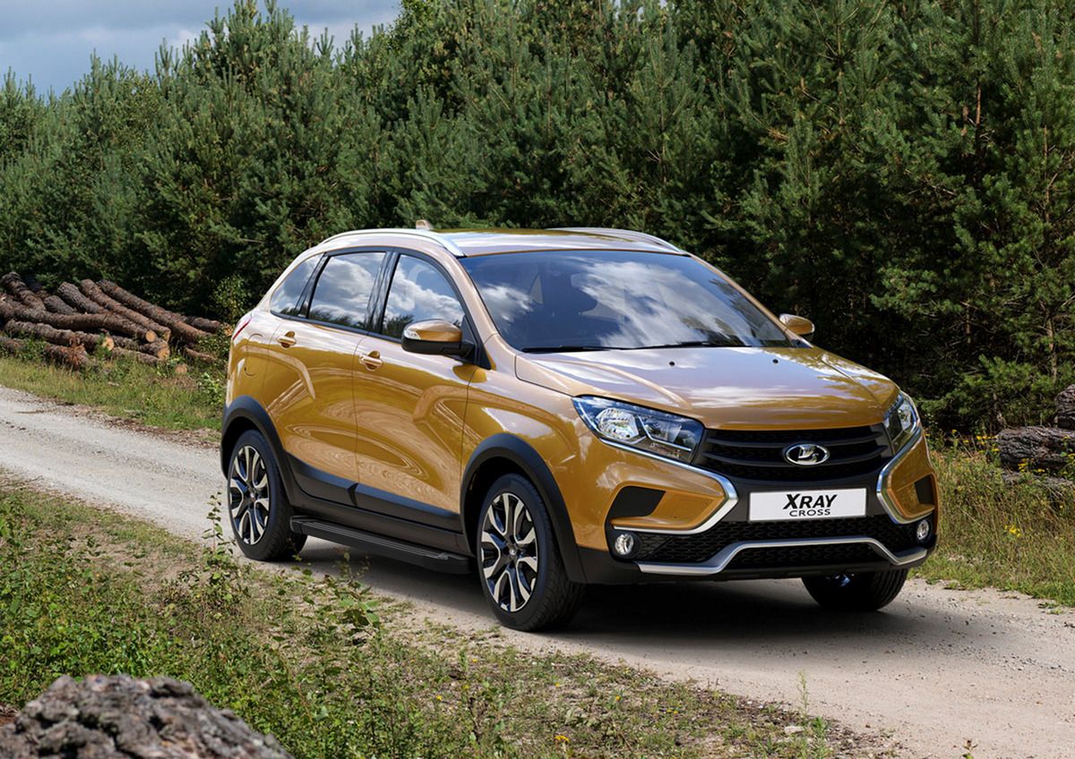 Пороги алюминиевые Rival Black для Lada Xray Cross 2018-2026. Артикул F173ALB.6005.1