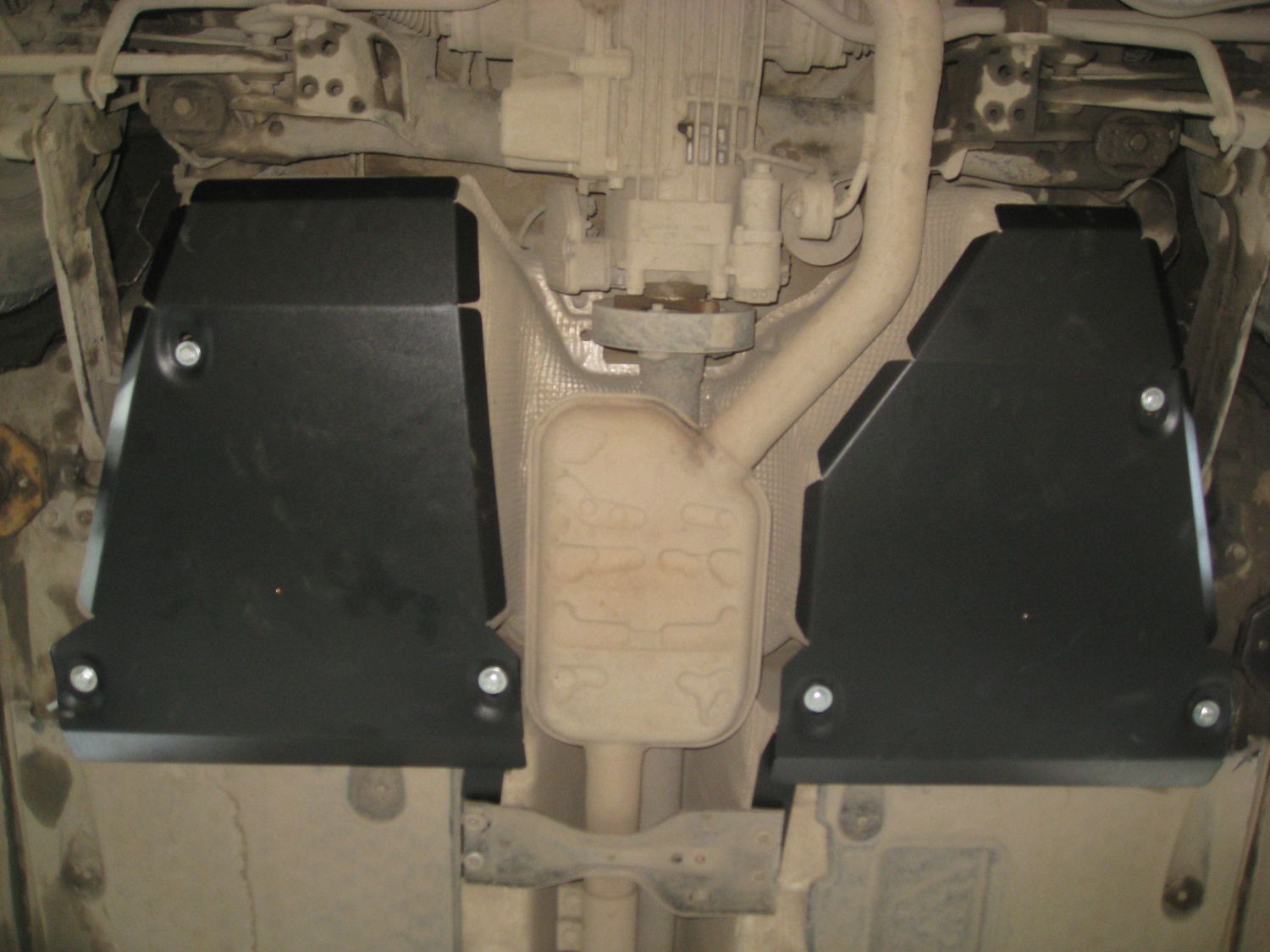 Защита Alfeco для топливного бака Volkswagen Tiguan 4WD 2008-2016. Артикул ALF.26.41