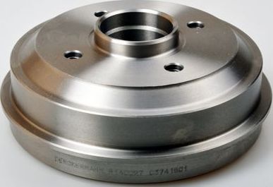 Тормозной барабан Denckermann. Артикул B140027