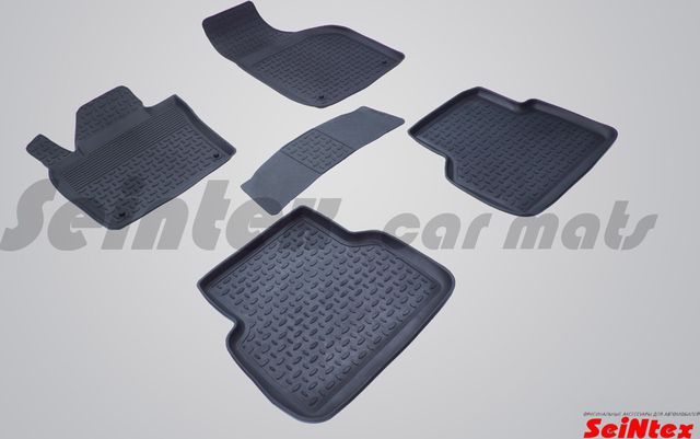 Коврики резиновые Seintex с высоким бортиком для салона Audi Q3 2011-2018. Артикул 85506