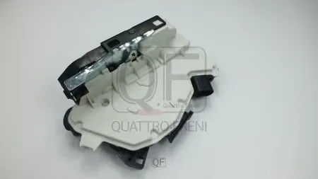 Замок двери fr rh (Quattro Freni). Артикул qf10j00059