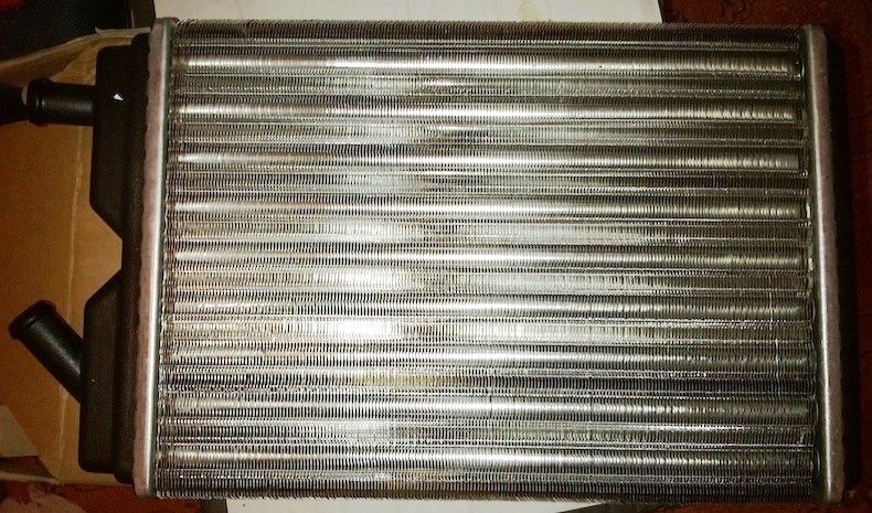 Радиатор отопителя (печки) AVA. Артикул VO6041