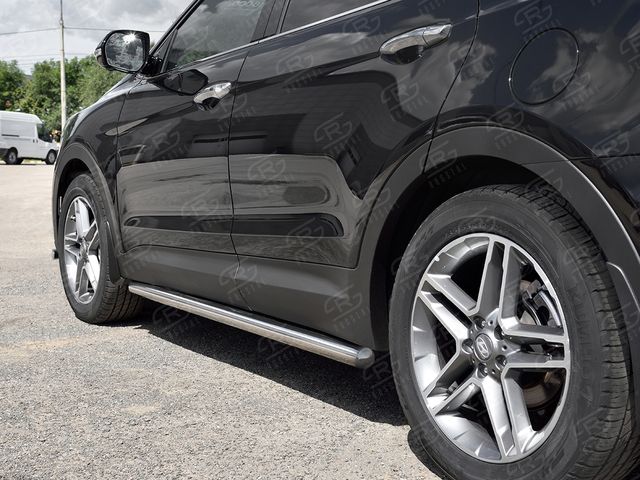 Защита порогов RusStal труба d63 для Hyundai Santa Fe Grand 2016-2026 (Вариант 3). Артикул HSFT-0027383