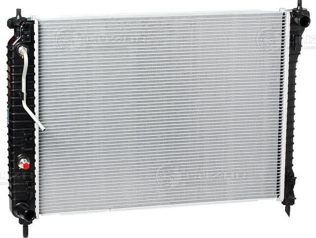 Радиатор охлаждения двигателя Luzar для Chevrolet Captiva I 2006-2018. Артикул LRc 05157
