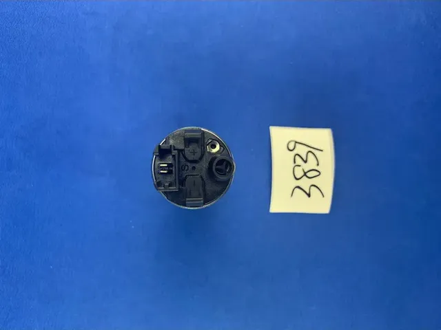 Насос топливный (106035) (Deqst) Deqst. Артикул 106035