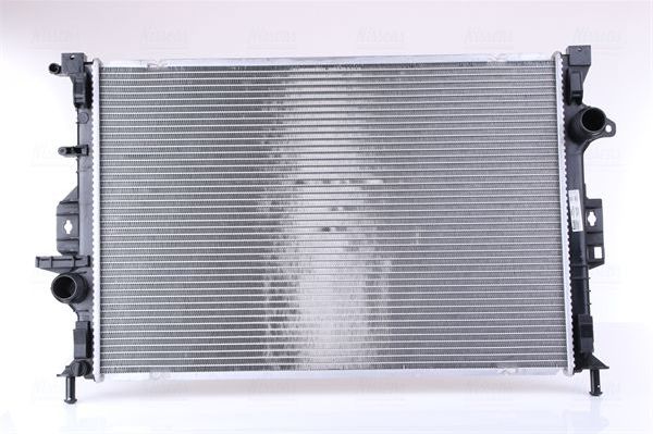 Радиатор охлаждения двигателя Nissens. Артикул 66863