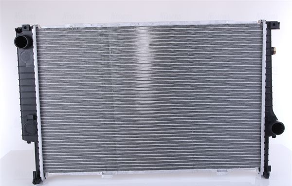 Радиатор охлаждения двигателя Nissens. Артикул 60693A