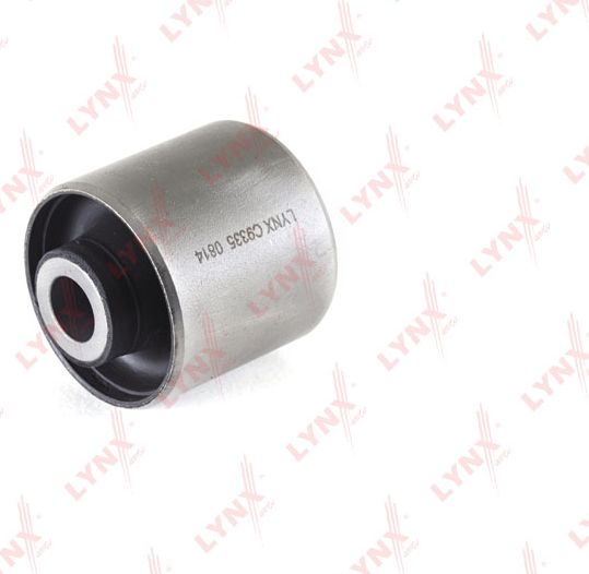 Сайлентблок заднего рычага подвески LYNXauto. Артикул C9335