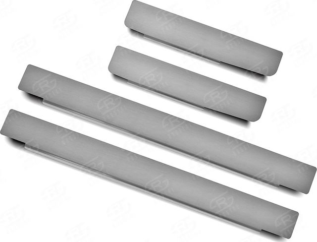 Накладки RusStal на пороги (лист нерж. шлифованный) для Hyundai Creta I 2016-2021. Артикул HYCER16-02