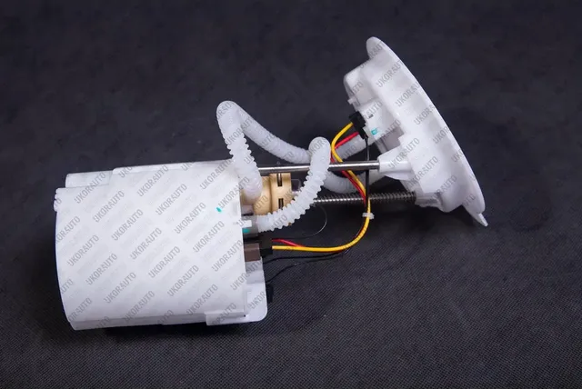 МОДУЛЬ ПОДАЧИ ТОПЛИВА (С ДАТЧИКОМ УРОВНЯ ТОПЛИВА) (Ukorauto) Ukorauto. Артикул UBW16117002