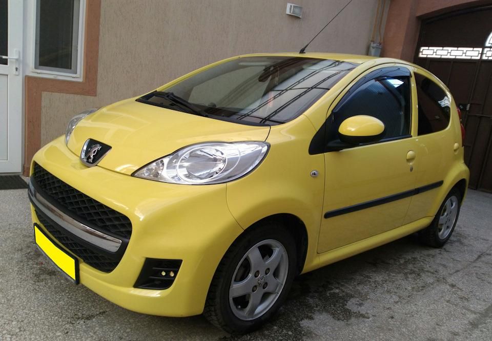 Дефлекторы Cobra Tuning для окон Peugeot 107 3-дв. 2005-2014. Артикул P10105
