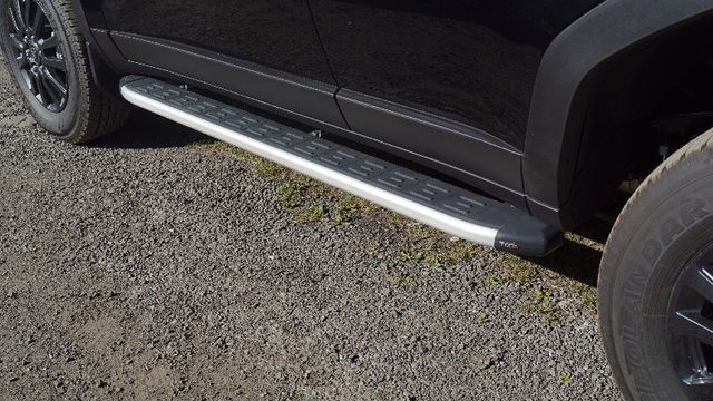 Пороги алюминиевые ТСС с пластиковой накладкой 1720 мм для Toyota Land Cruiser Prado 250 2023-2026. Артикул TOYLC25024-08AL