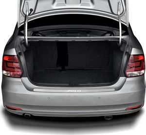 Накладка RusStal на задний бампер (лист нерж., шлифованный с надписью) для Volkswagen Polo V рестайлинг 2015-2025 седан. Артикул VWPN-003408