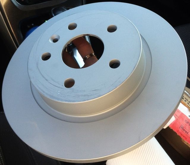 Тормозной диск Zimmermann Coat Z задний для Chevrolet Tracker III (Trax) 2012-2026. Артикул 430.2622.20