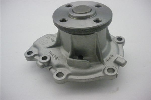 Помпа (водяной насос) GMB для Toyota Echo 1999-2005. Артикул GWD-45A