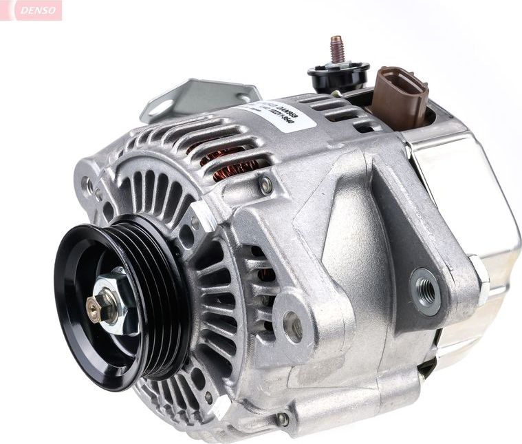 Генератор Denso. Артикул DAN959
