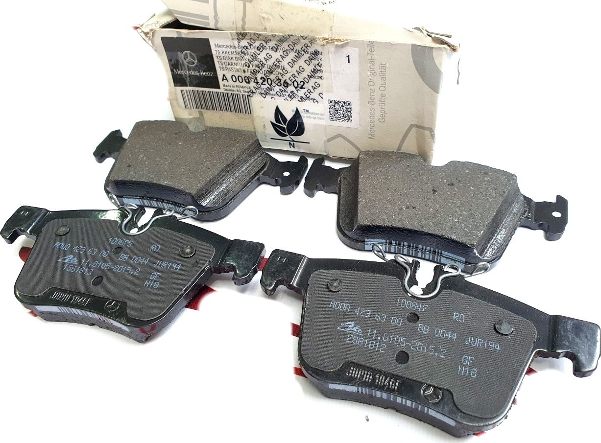 Тормозные колодки Mercedes-Benz. Артикул A0004203602