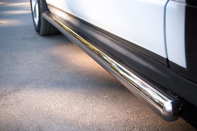 Защита порогов RusStal труба d63 (вариант 3) для Land Rover Range Rover Evoque I Dynamic 2011-2018. Артикул REDT-0006613