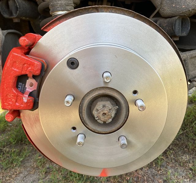 Тормозной диск Miles. Артикул K010556