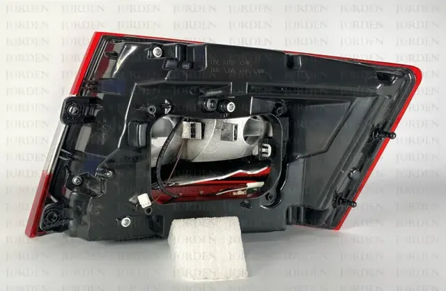 Фонарь диодный LH Octavia 3 A7 18- (Jorden). Артикул JH08OTV18005AL