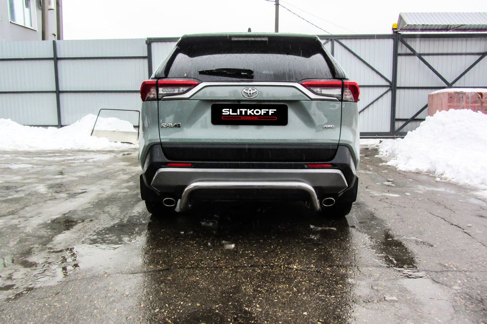 Защита Slitkoff заднего бампера d57 скоба для Toyota RAV4 V 2018-2026. Артикул TR419-006
