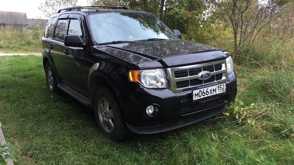 Дефлекторы Cobra Tuning для окон Ford Escape I 2001-2004. Артикул F31200