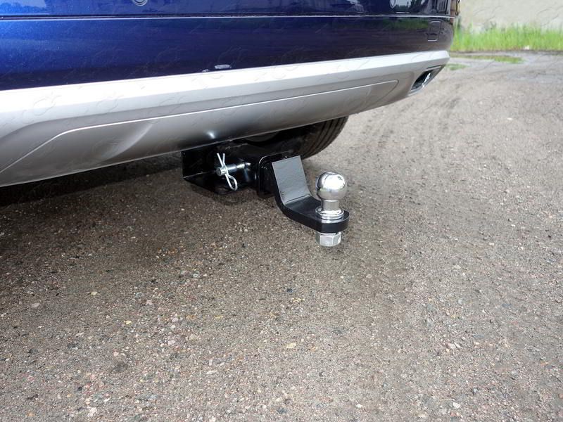 Фаркоп ТСС оцинкованный под американский квадрат для Audi Q5 II 2017-2026 (нерж. шар). Артикул TCU00074N