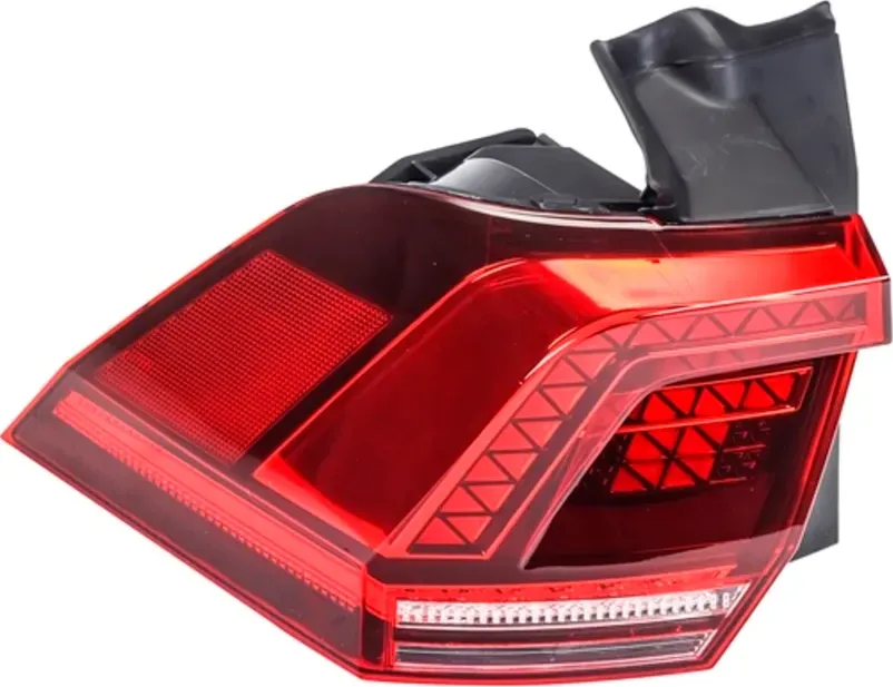 Фонарь задний внешний левый Tiguan 16- (Sailing). Артикул VWL1700202L