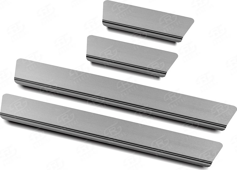 Накладки RusStal на пороги (лист нерж. шлифованный) для Hyundai Elantra VII 2020-2026. Артикул HYELAN20-02