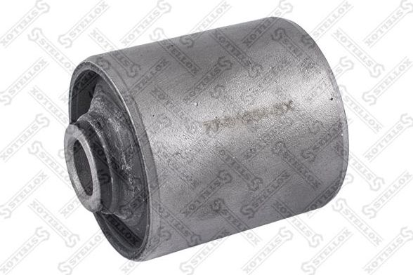 Сайлентблок заднего рычага подвески Stellox правый/левый для Isuzu Trooper II 2000-2004. Артикул 77-01654-SX