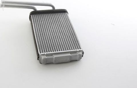 Радиатор отопителя (печки) BSG для Ford Transit IV 1985-1992. Артикул BSG 30-530-016
