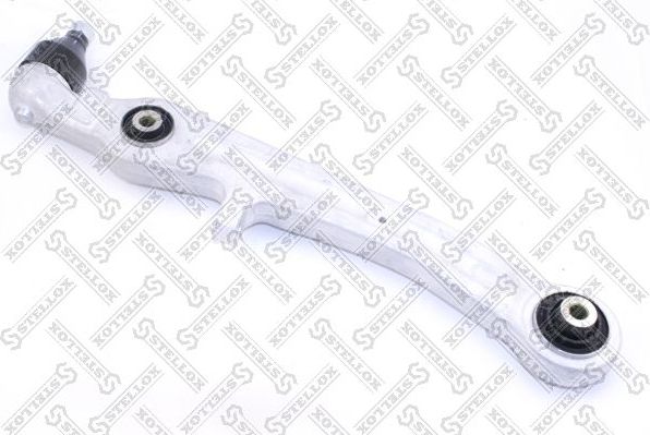Поперечный рычаг передней подвески Stellox. Артикул 54-02705-SX